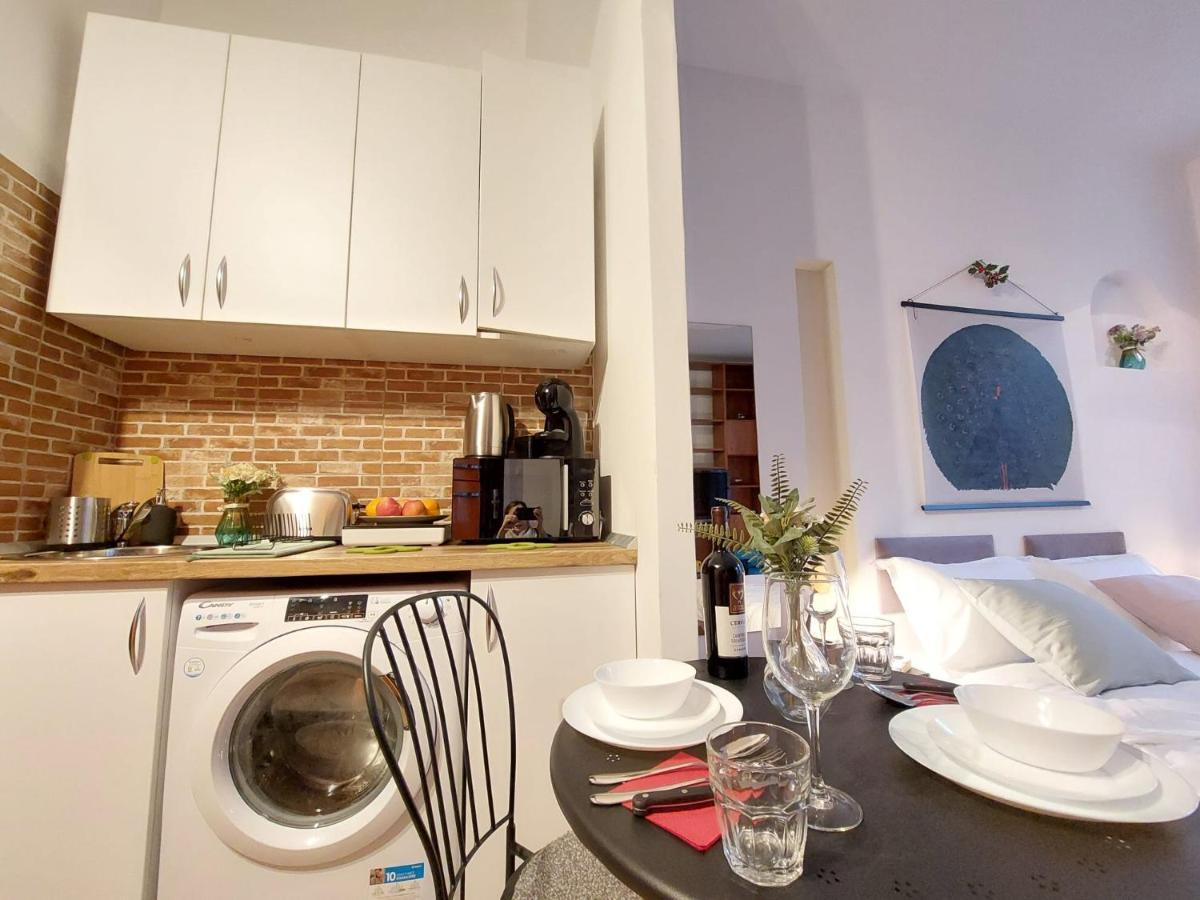 Sweet Dreams Suites Cosy Studio Piata Romana Boekarest Buitenkant foto