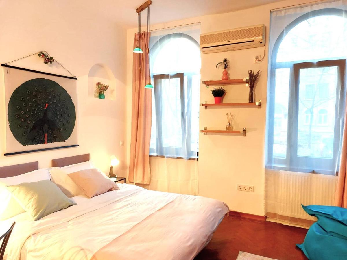 Sweet Dreams Suites Cosy Studio Piata Romana Boekarest Buitenkant foto